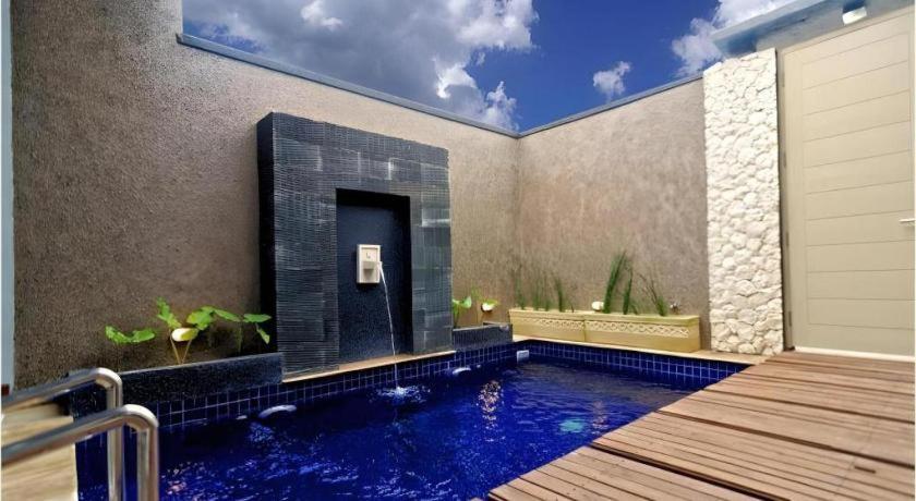 Bali Rich Villa Tuban  Exterior photo